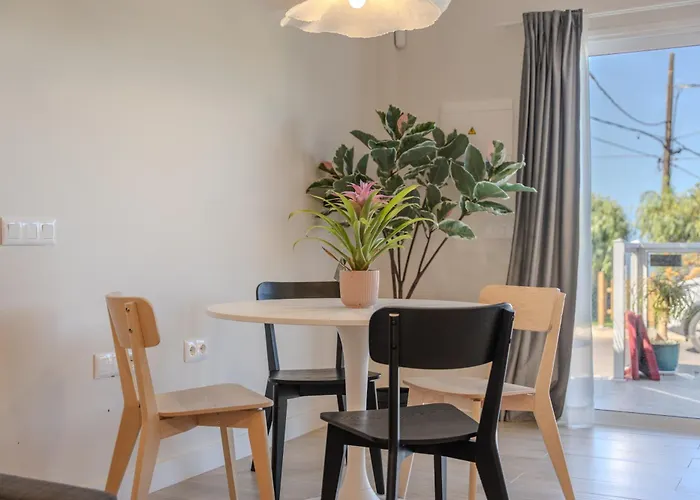 Loft The Pa By Paramount Holidays *